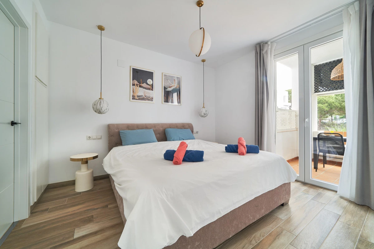 8-e64a9055bba3e77ac8aca3b893cdf826