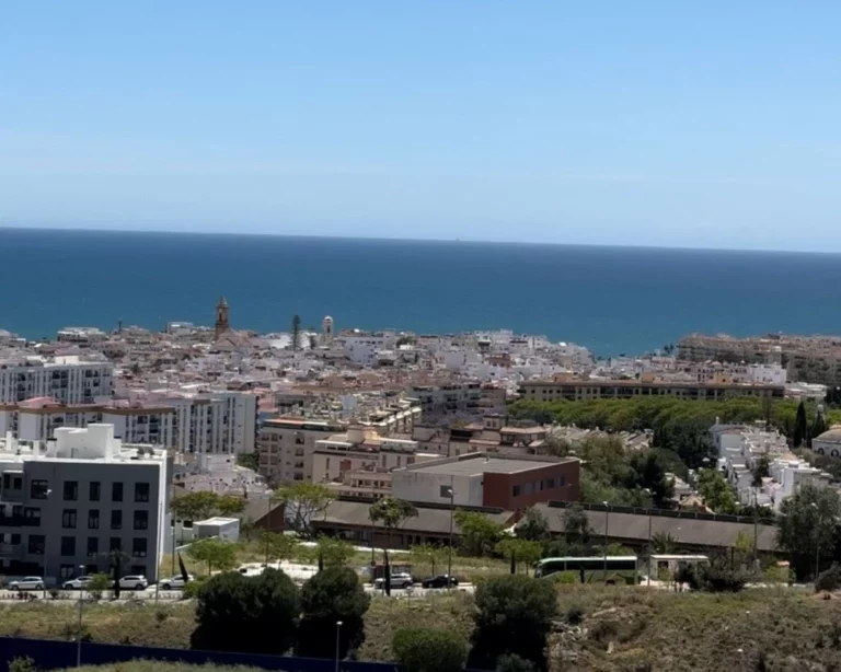 R4989559 | Penthouse in Estepona – € 960,000 – 2 beds, 2 baths