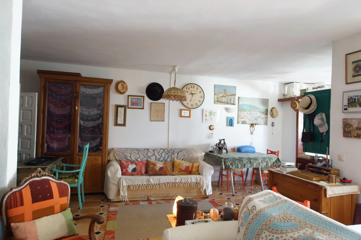 2-5bd7b9d04b45e33852eaf0ec6670150d