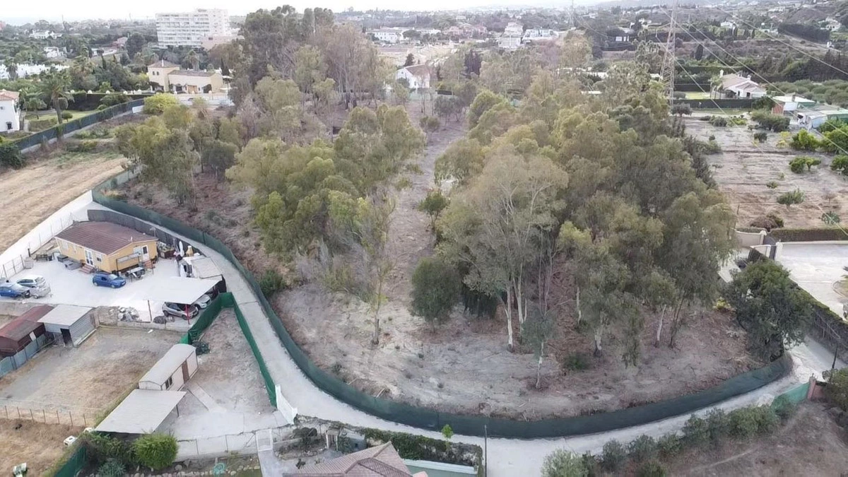 9-467d0cee5b725f3ef65f102a0c2e69c0