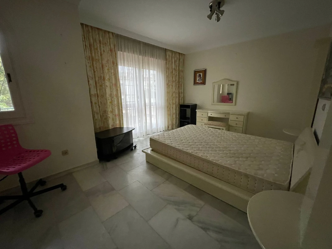 8-e64a9055bba3e77ac8aca3b893cdf826