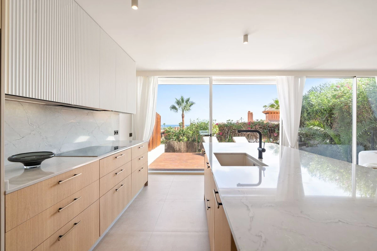 6-241328e1bcc9c0d8ce1222beb6c967a8