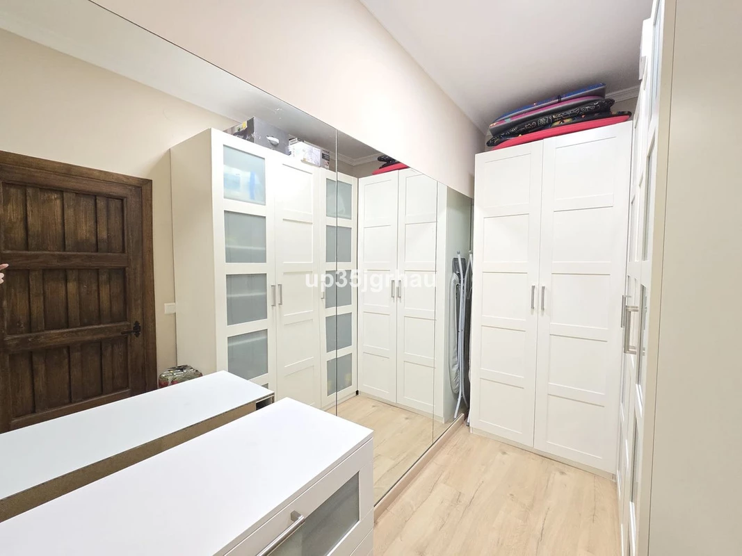 7-aa4cc561180b369757c0bb4af9886cd3