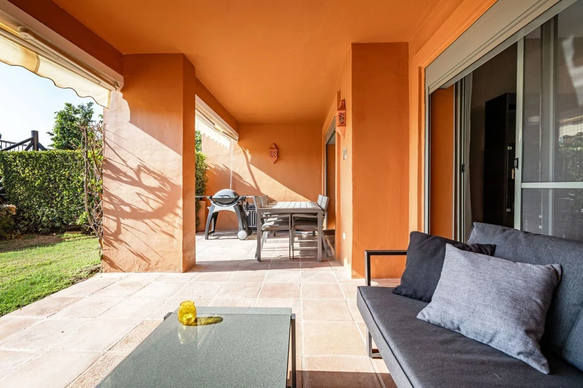 2-5bd7b9d04b45e33852eaf0ec6670150d