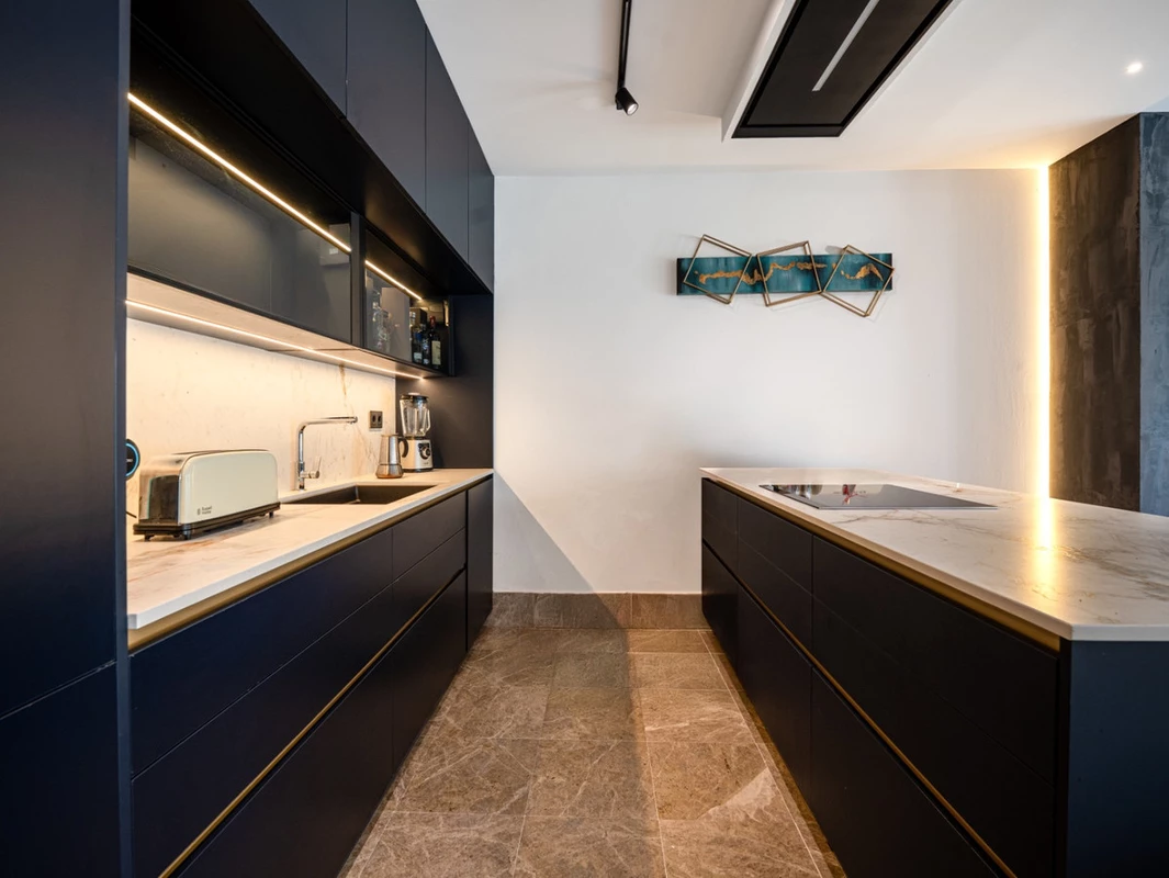 8-e64a9055bba3e77ac8aca3b893cdf826