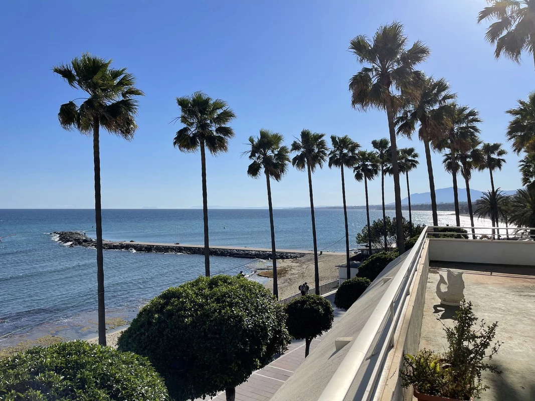 4-c23c0f86247804fa50226aecd8b0b2c8