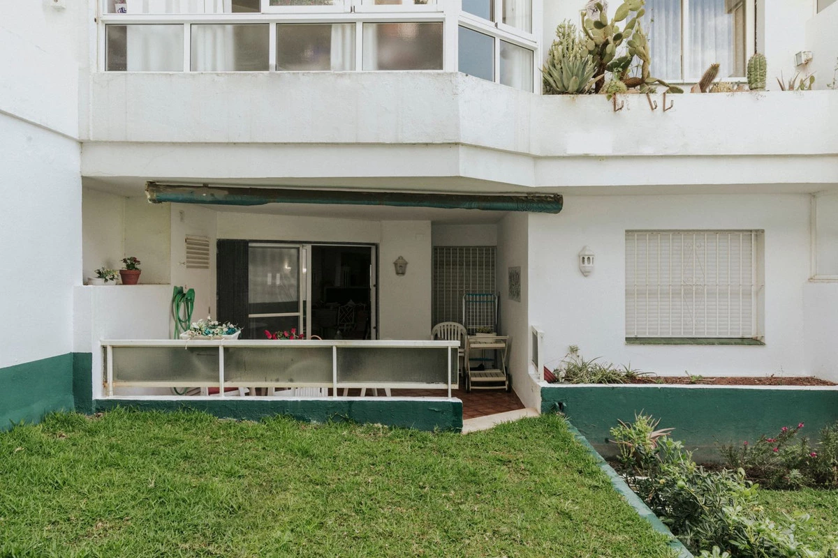 2-5bd7b9d04b45e33852eaf0ec6670150d