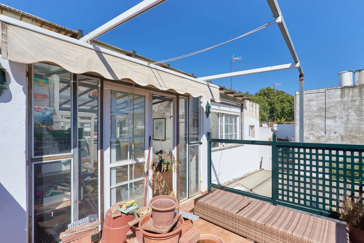 4-c23c0f86247804fa50226aecd8b0b2c8