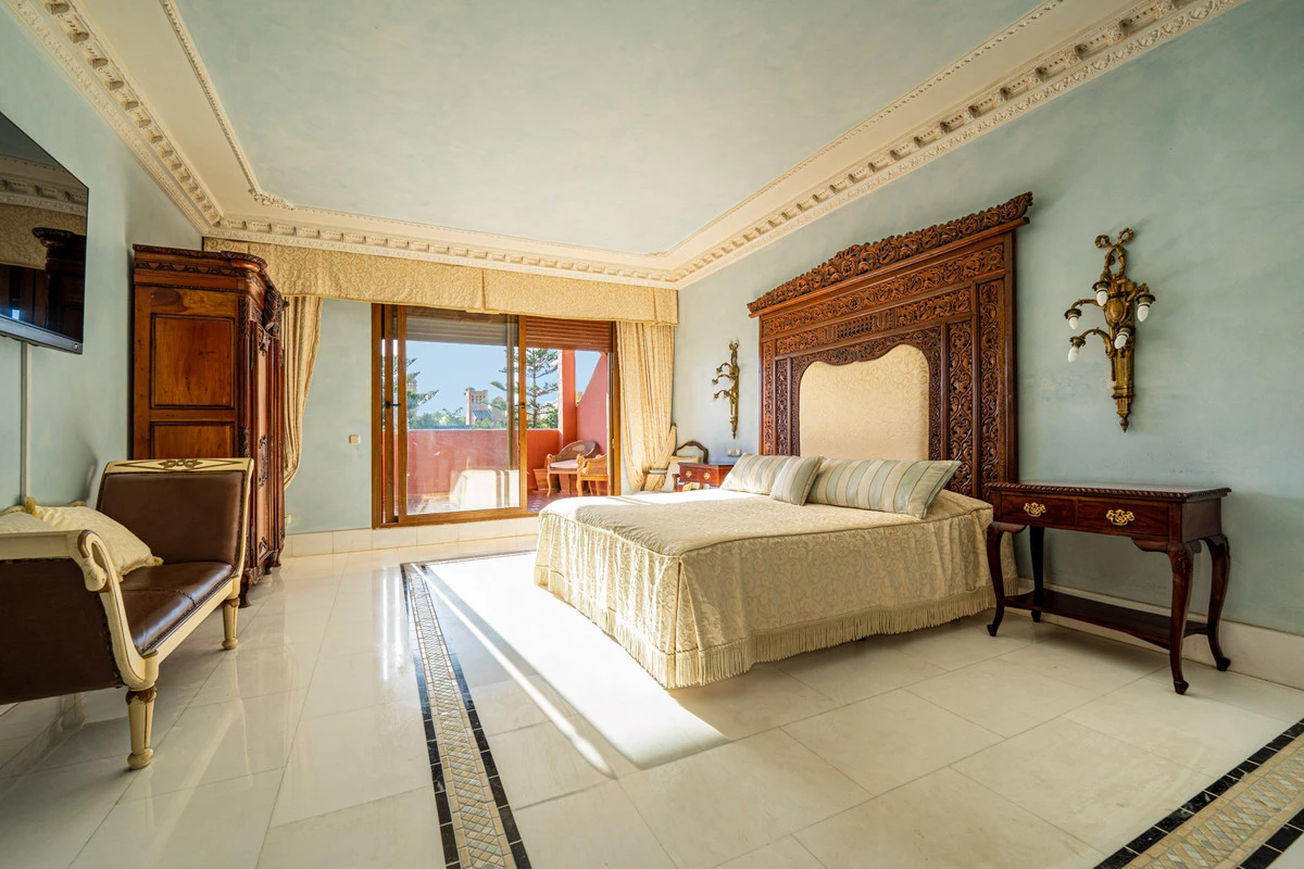 4-c23c0f86247804fa50226aecd8b0b2c8