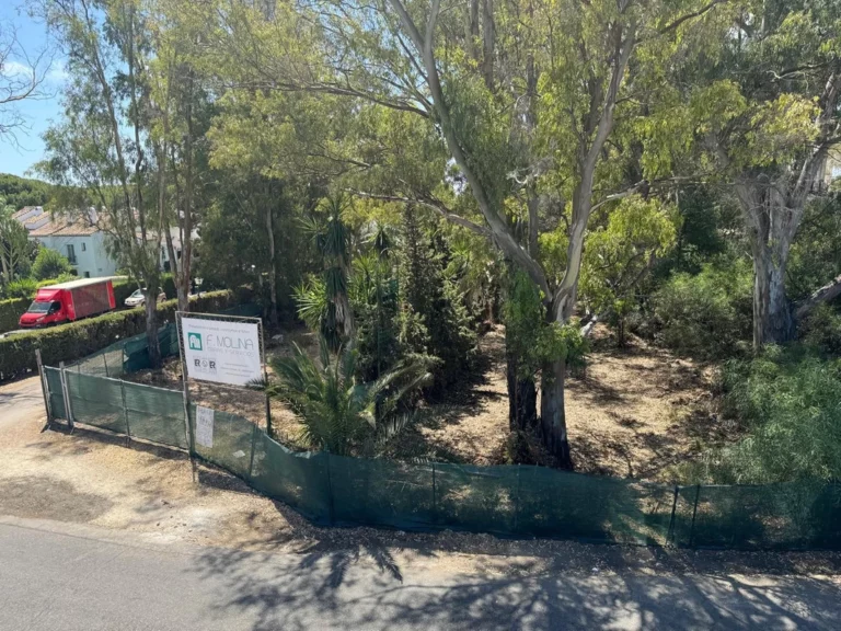 R4870180 | Residential Plot in El Paraiso – € 2,500,000 – 0 beds, 0 baths