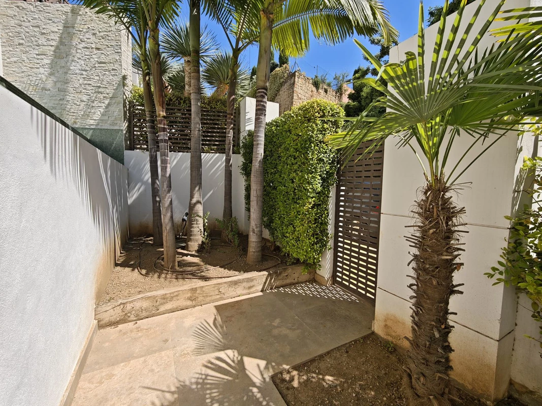 7-aa4cc561180b369757c0bb4af9886cd3