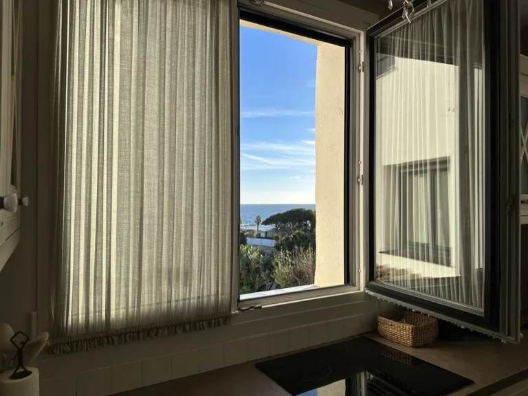 R4588816 | Middle Floor Apartment in Puerto Banús – € 1,200,000 – 3 beds, 2 baths