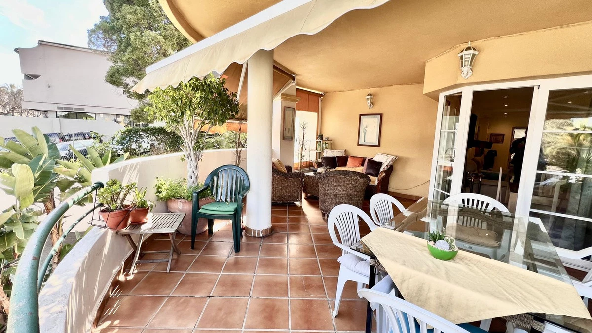 2-5bd7b9d04b45e33852eaf0ec6670150d