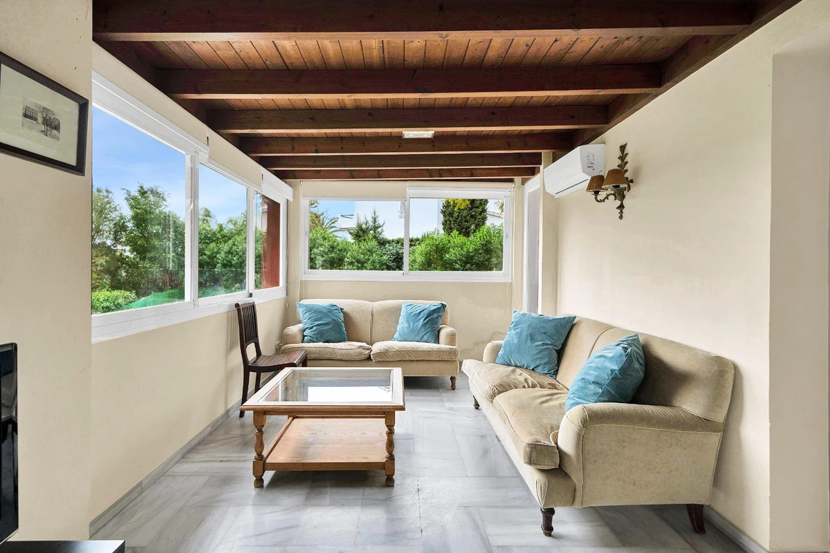 4-c23c0f86247804fa50226aecd8b0b2c8