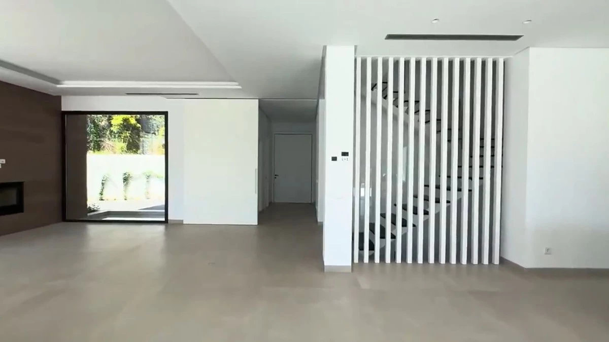 8-e64a9055bba3e77ac8aca3b893cdf826