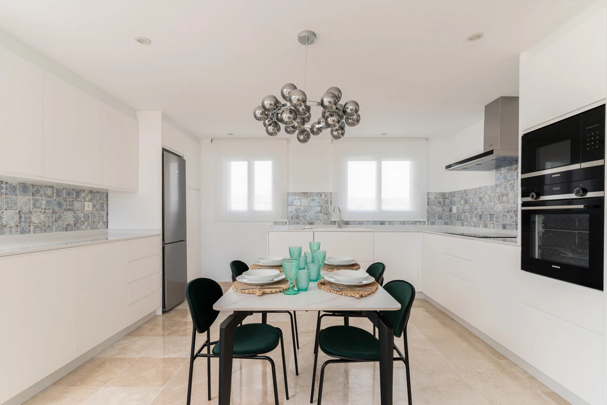 9-467d0cee5b725f3ef65f102a0c2e69c0