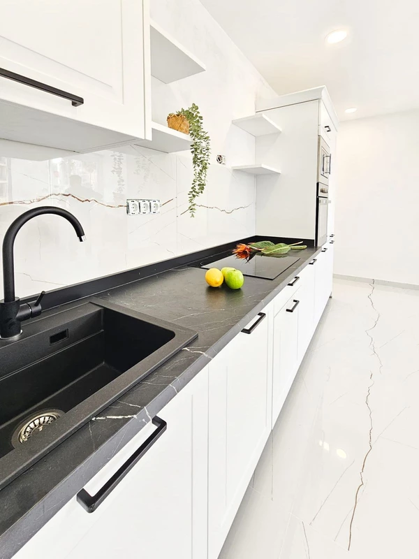 2-5bd7b9d04b45e33852eaf0ec6670150d