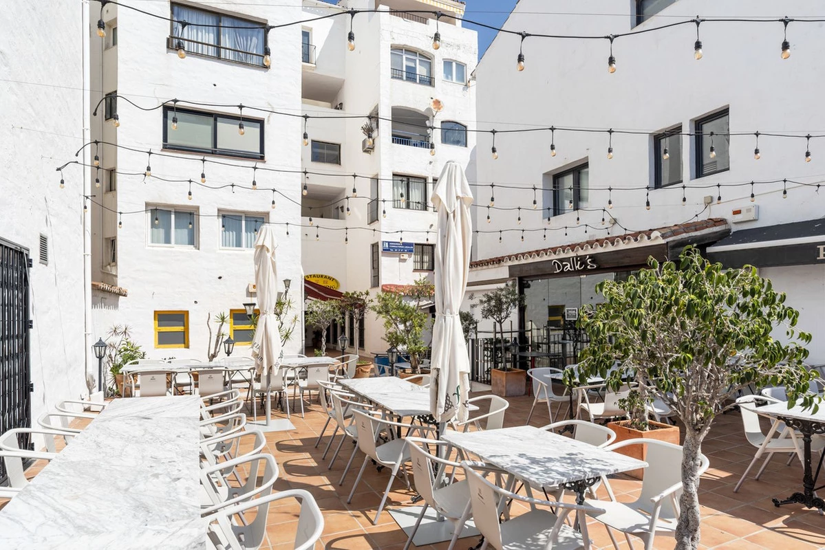 2-5bd7b9d04b45e33852eaf0ec6670150d