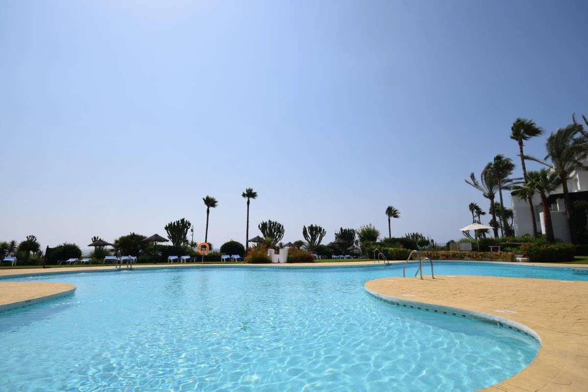 2-5bd7b9d04b45e33852eaf0ec6670150d