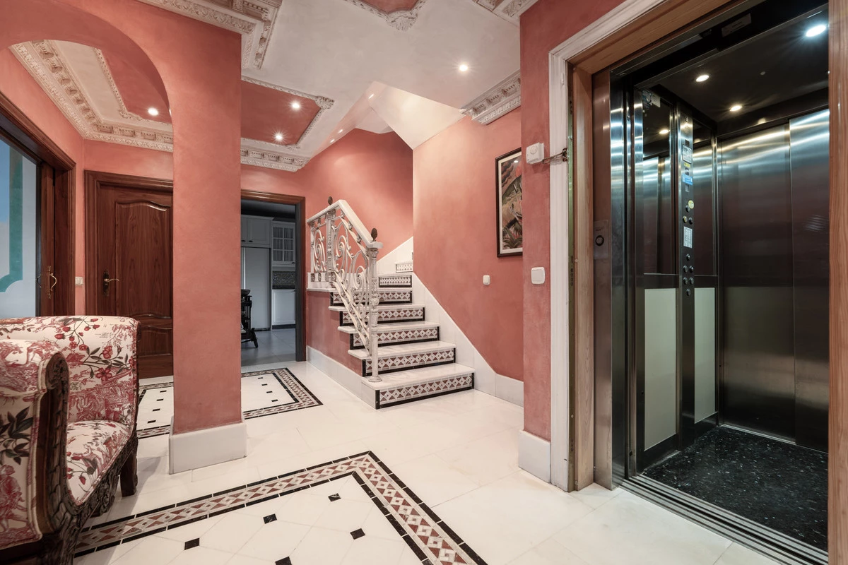 9-467d0cee5b725f3ef65f102a0c2e69c0