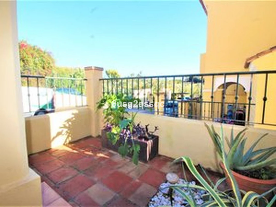 1-7980e48d732b6fc85c14b43b94d2aa54