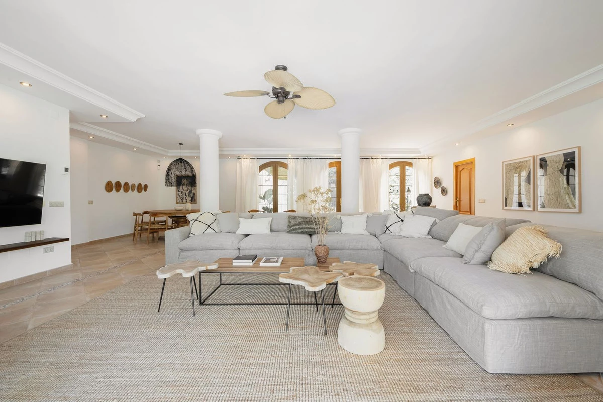 4-c23c0f86247804fa50226aecd8b0b2c8