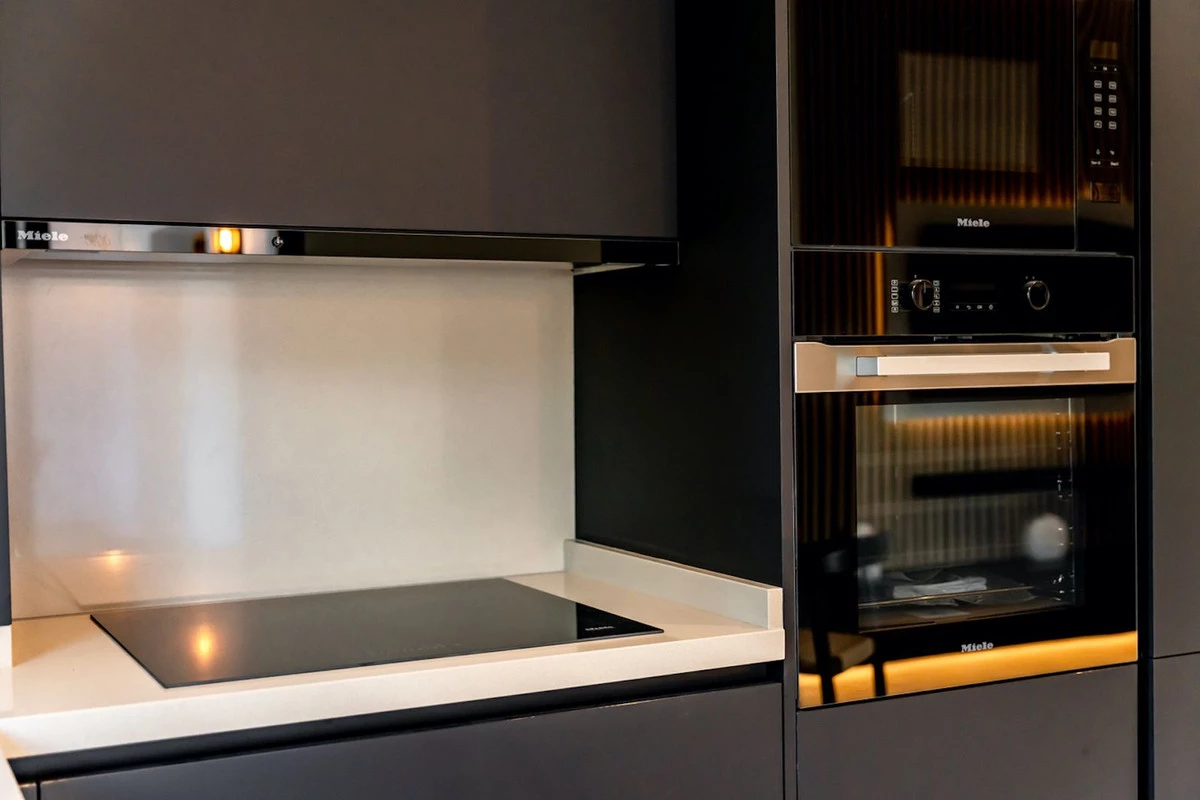 7-aa4cc561180b369757c0bb4af9886cd3