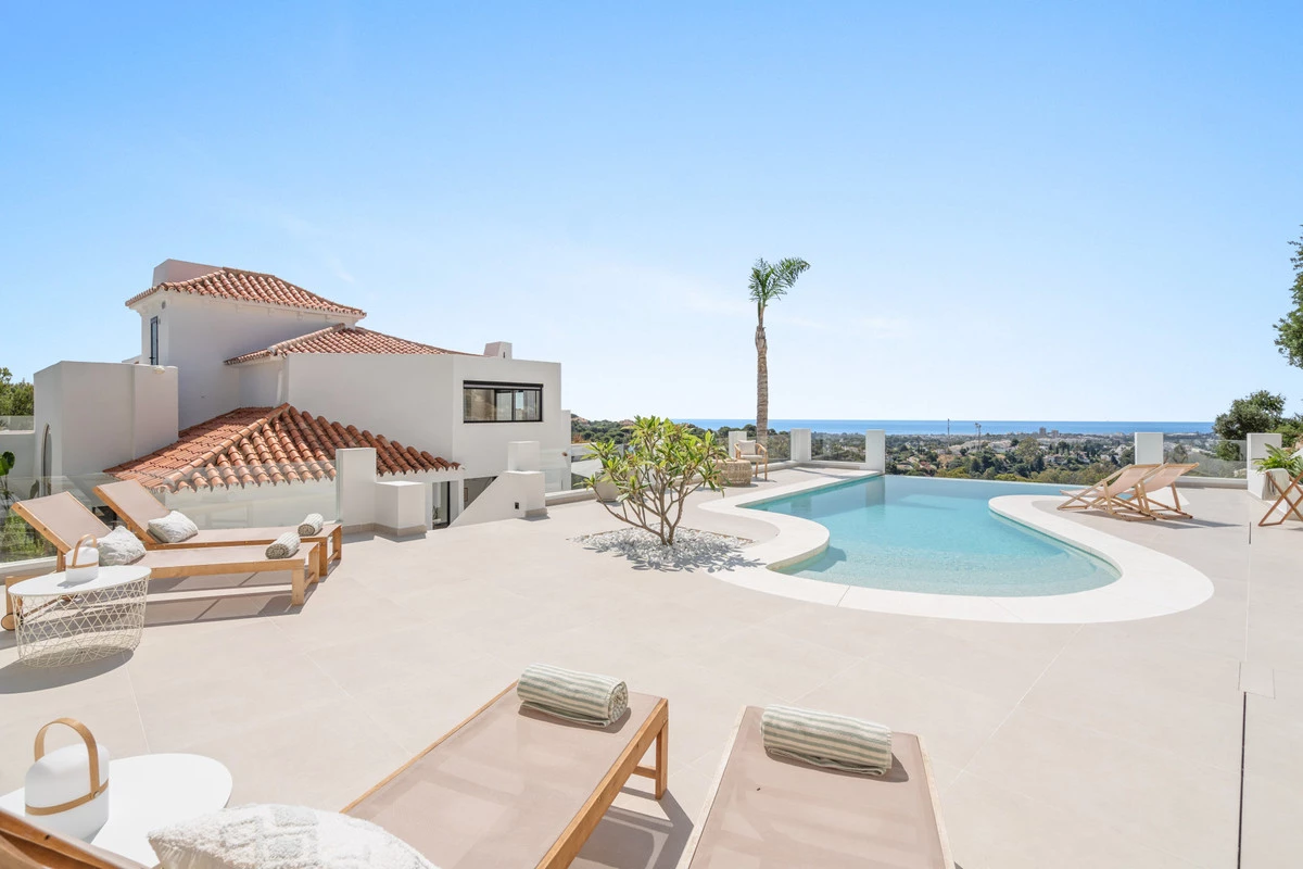 2-5bd7b9d04b45e33852eaf0ec6670150d