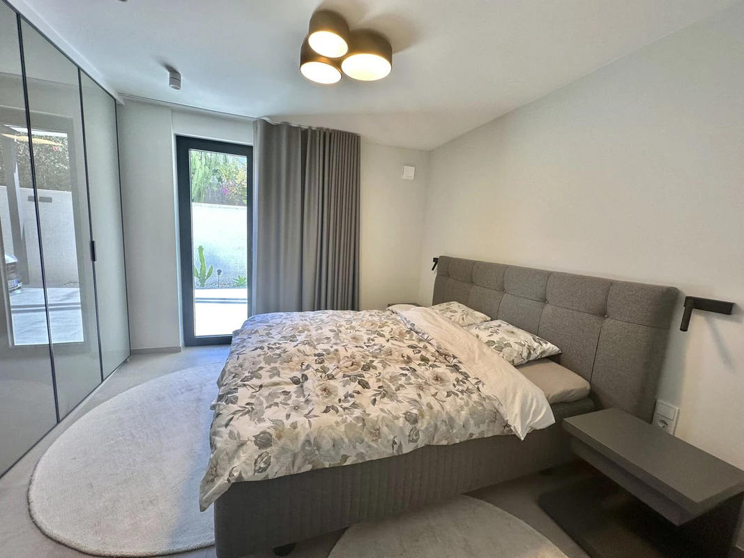 4-c23c0f86247804fa50226aecd8b0b2c8