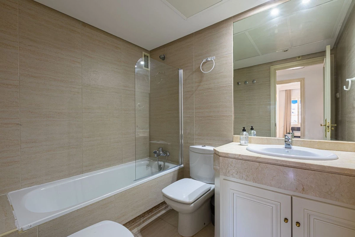 8-e64a9055bba3e77ac8aca3b893cdf826