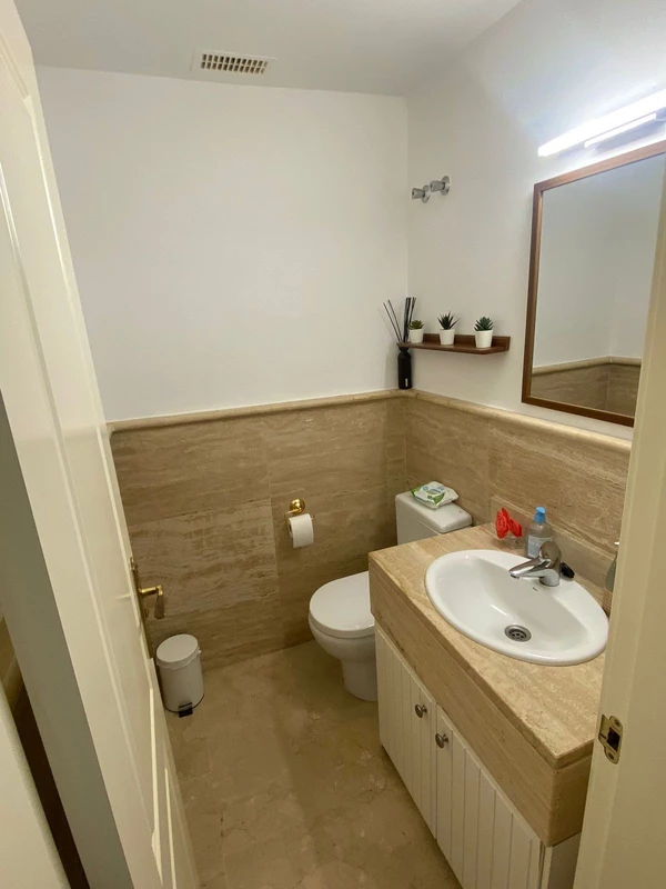 9-467d0cee5b725f3ef65f102a0c2e69c0