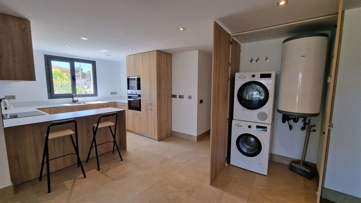 7-aa4cc561180b369757c0bb4af9886cd3