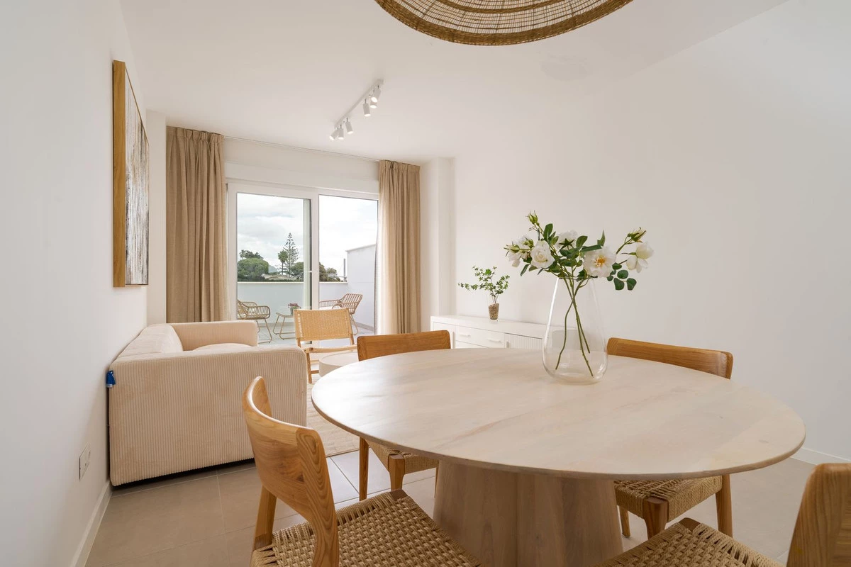 7-aa4cc561180b369757c0bb4af9886cd3