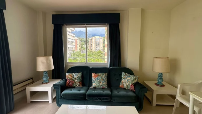 R5041888 | Middle Floor Apartment in Marbella – € 330,000 – 1 beds, 1 baths