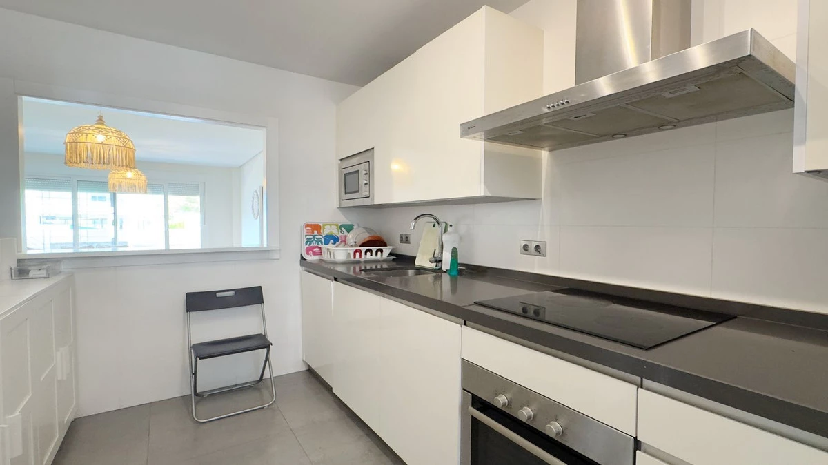 8-e64a9055bba3e77ac8aca3b893cdf826