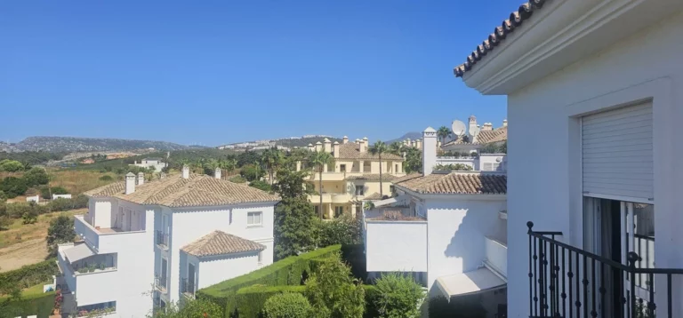 R5128996 | Penthouse in Casares Playa – € 527,000 – 3 beds, 2 baths