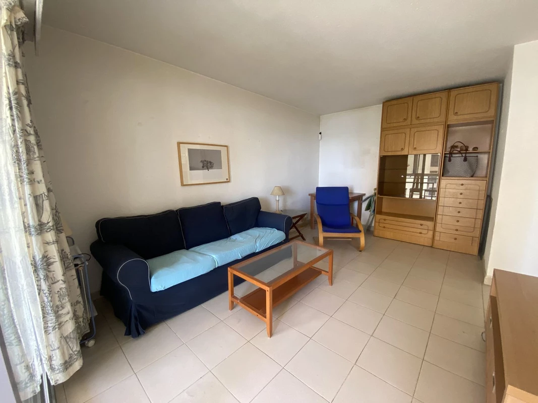 7-aa4cc561180b369757c0bb4af9886cd3