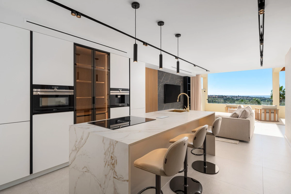 2-5bd7b9d04b45e33852eaf0ec6670150d