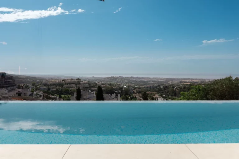 R5137822 | Townhouse in Benahavís – € 1,690,000 – 3 beds, 3 baths