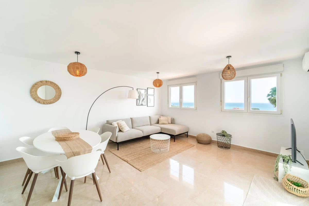 4-c23c0f86247804fa50226aecd8b0b2c8