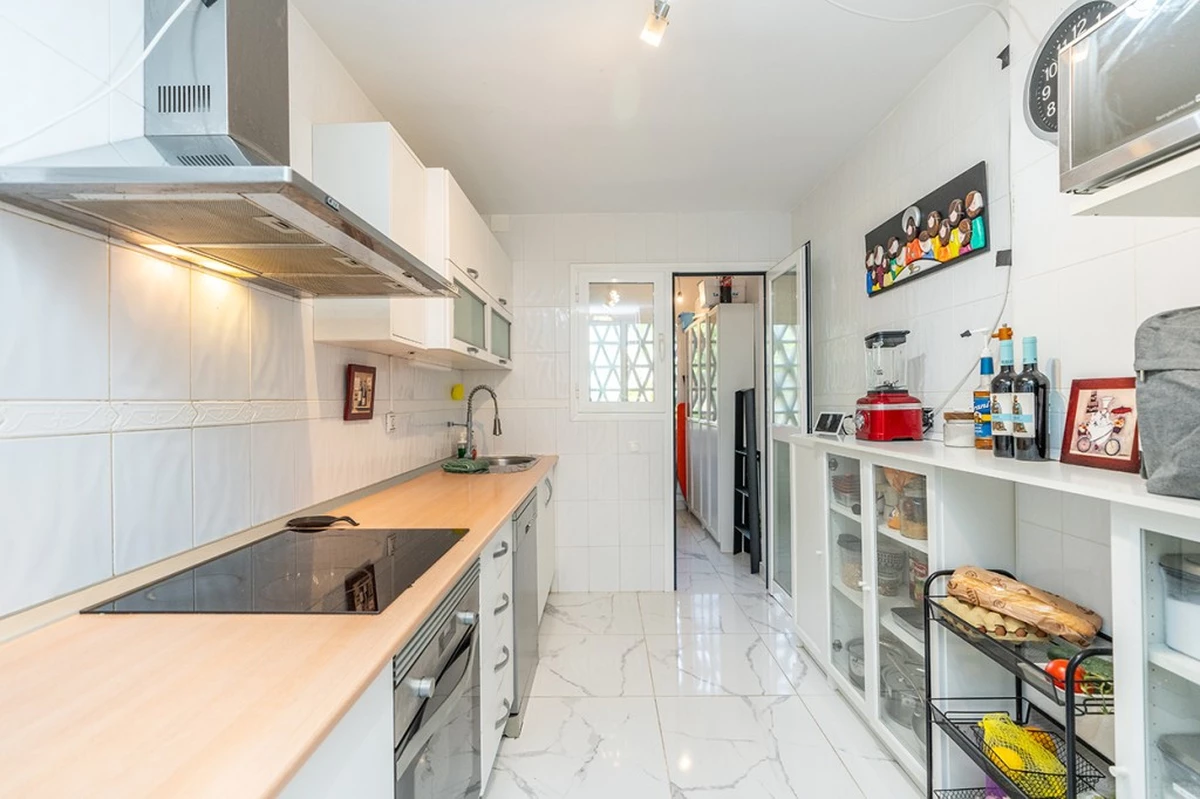 3-e898b2bb2a2fdfd06d2c39894dce8316