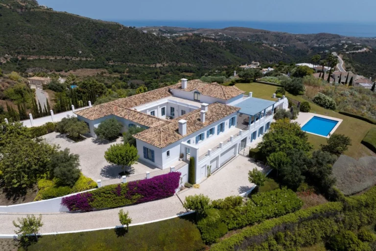 R5070361 | Detached Villa in Benahavís – € 4,750,000 – 5 beds, 5 baths
