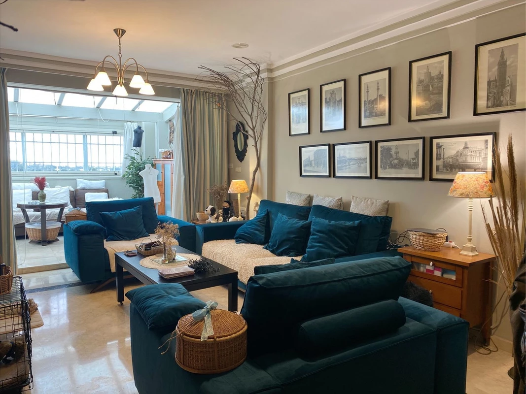 2-5bd7b9d04b45e33852eaf0ec6670150d