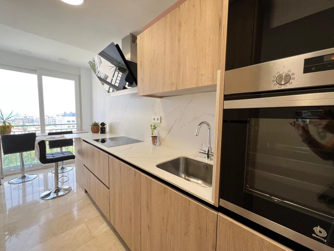 8-e64a9055bba3e77ac8aca3b893cdf826