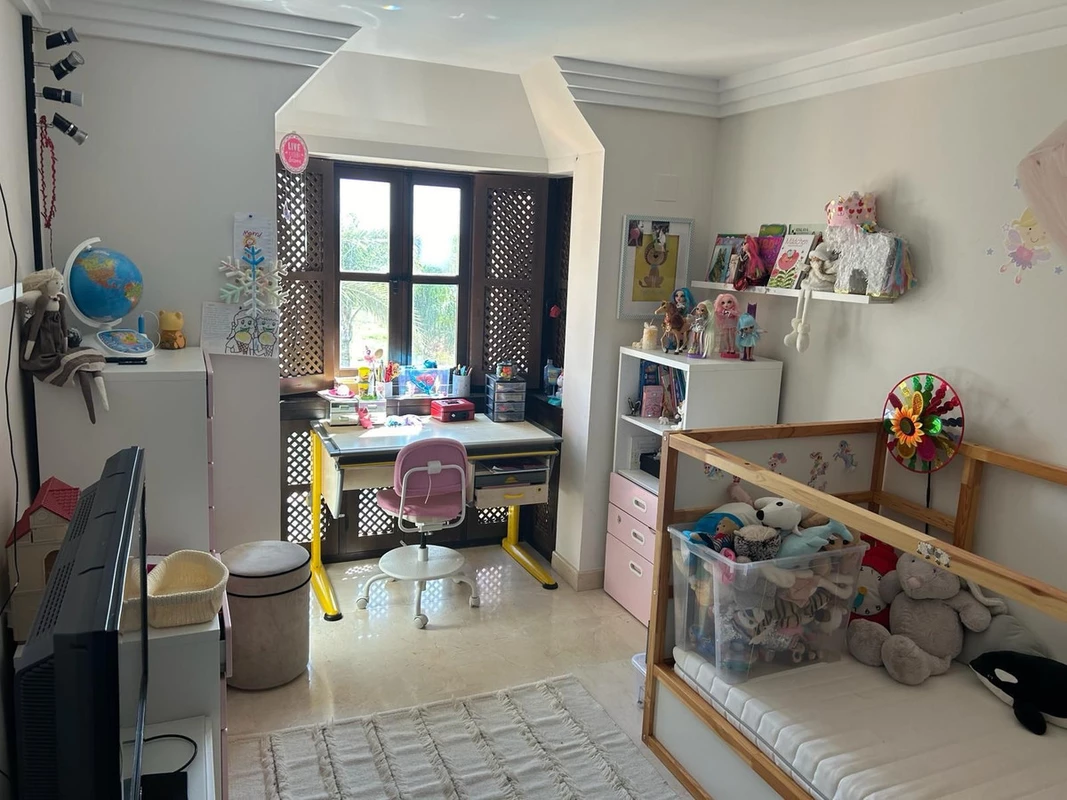 7-aa4cc561180b369757c0bb4af9886cd3