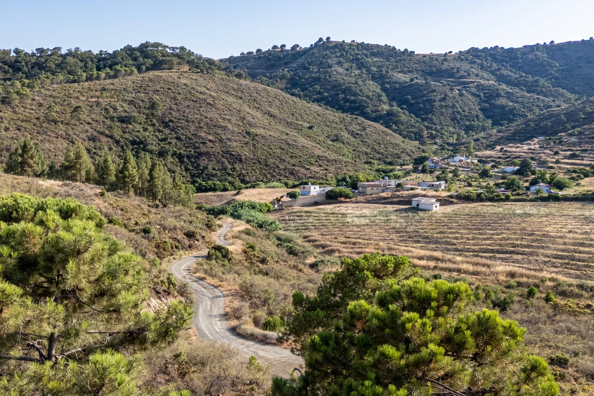 7-aa4cc561180b369757c0bb4af9886cd3