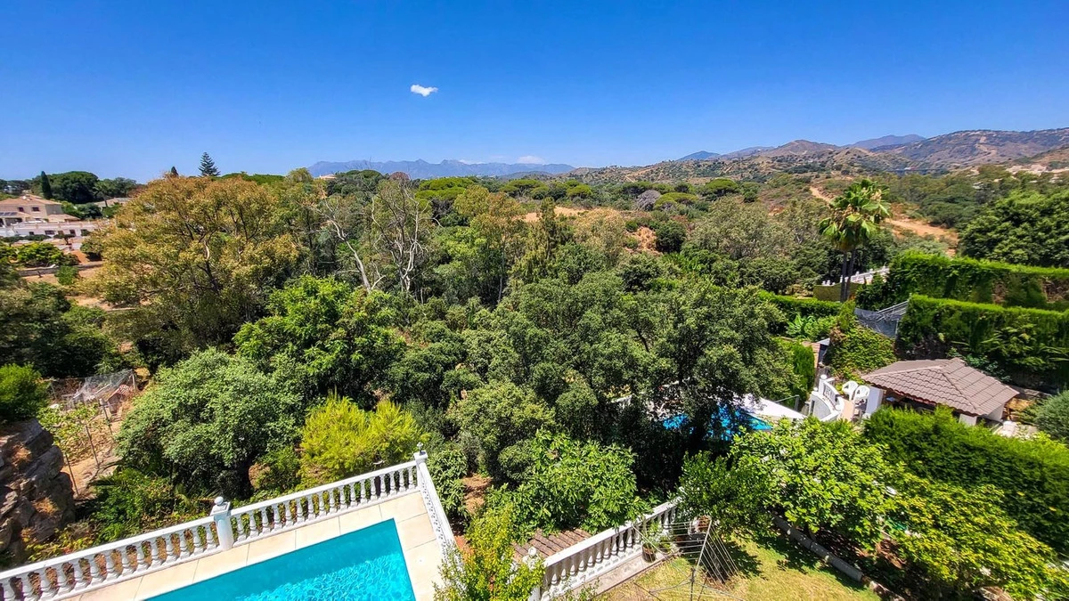 9-467d0cee5b725f3ef65f102a0c2e69c0