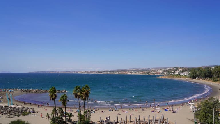 The City Council initiates procedures to recover the land next to the emblematic El Cristo beach and create another public facility