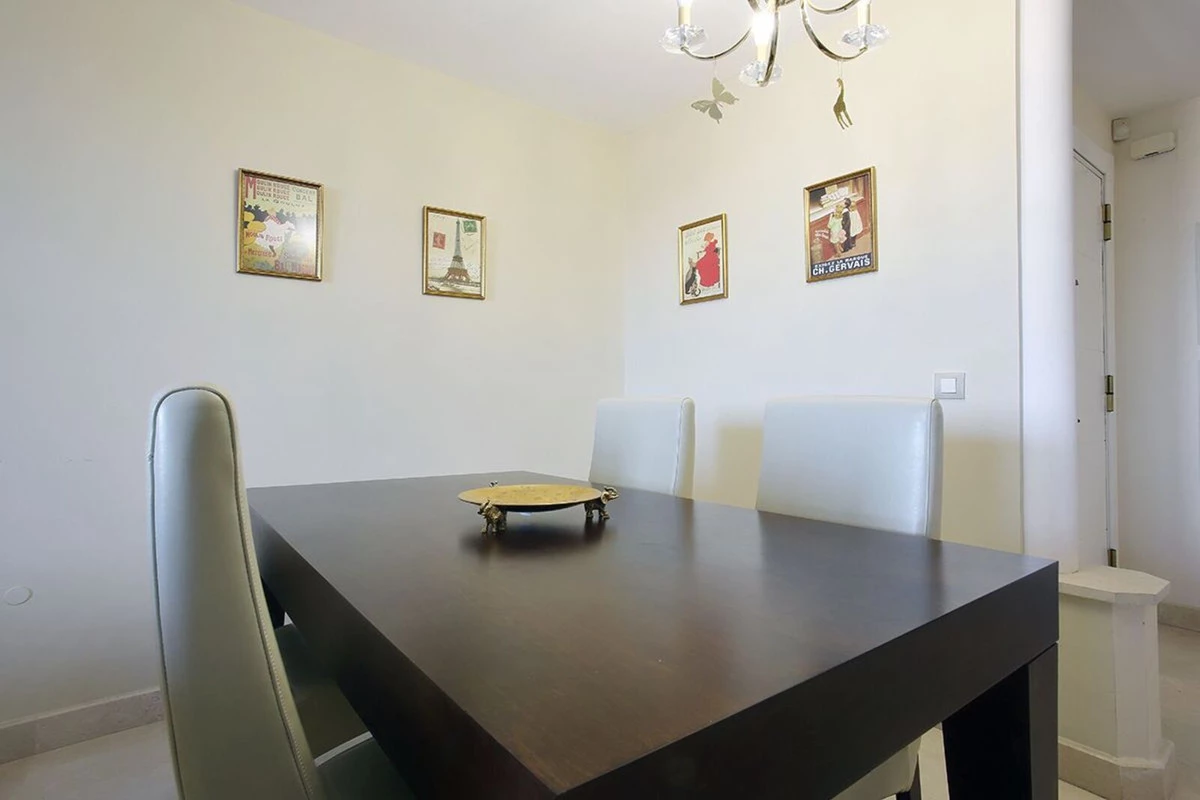 7-aa4cc561180b369757c0bb4af9886cd3