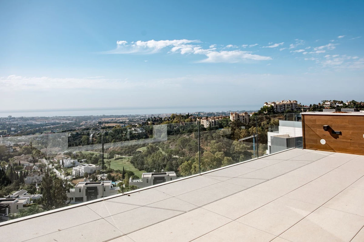 2-5bd7b9d04b45e33852eaf0ec6670150d